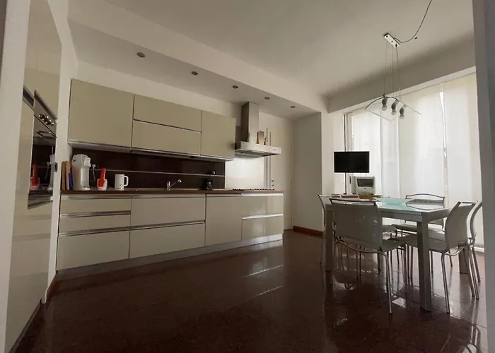 Charming Front 아파트