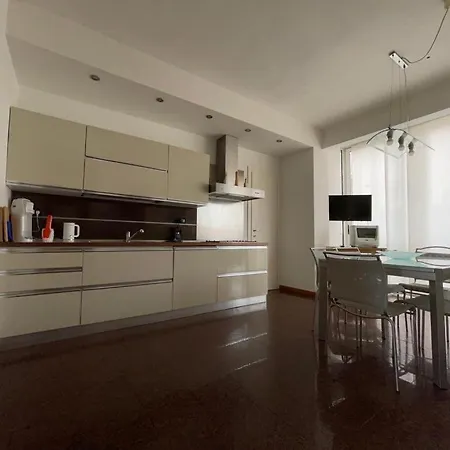Charming Front Appartement